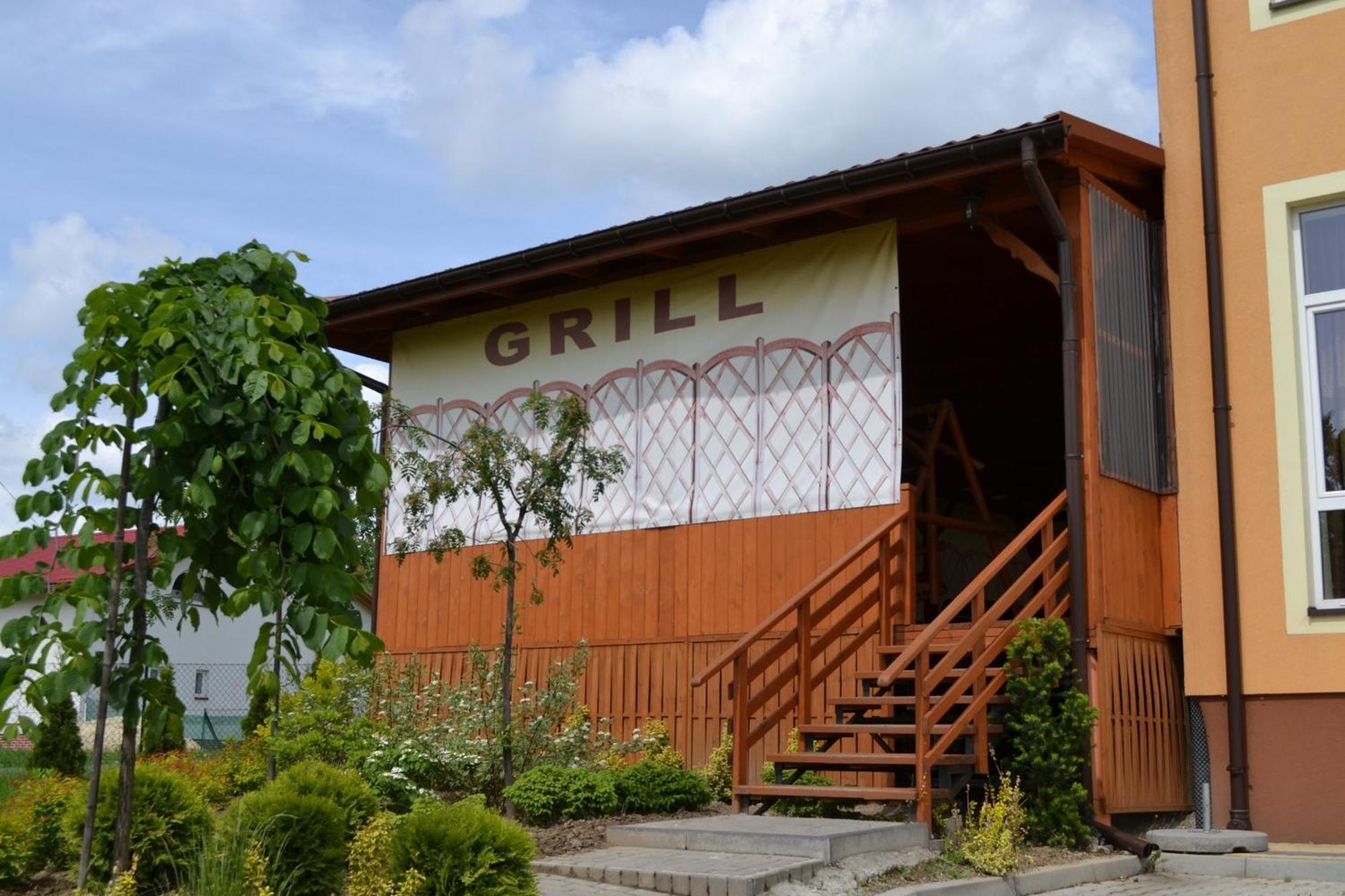 Noclegi Sezam Lancut Exterior photo