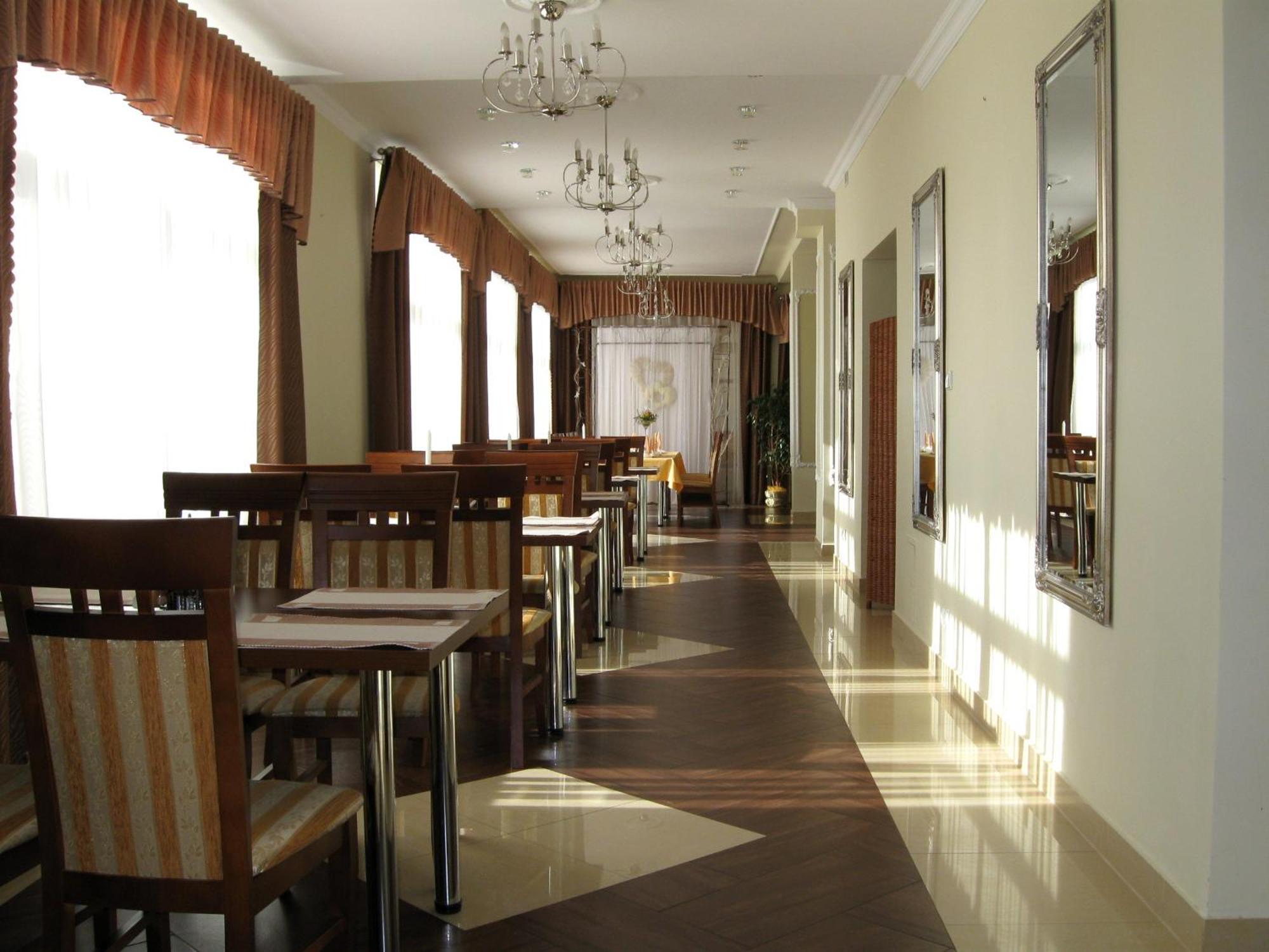 Noclegi Sezam Lancut Exterior photo